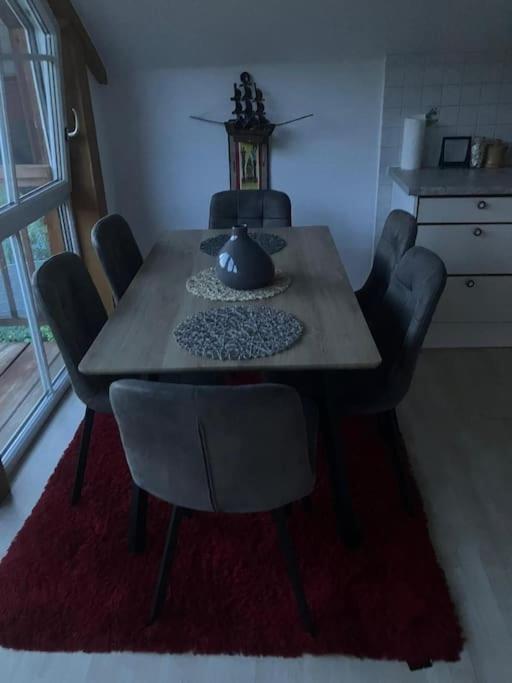 Untersberg Und Festungsblick Apartment Puch bei Hallein Bagian luar foto